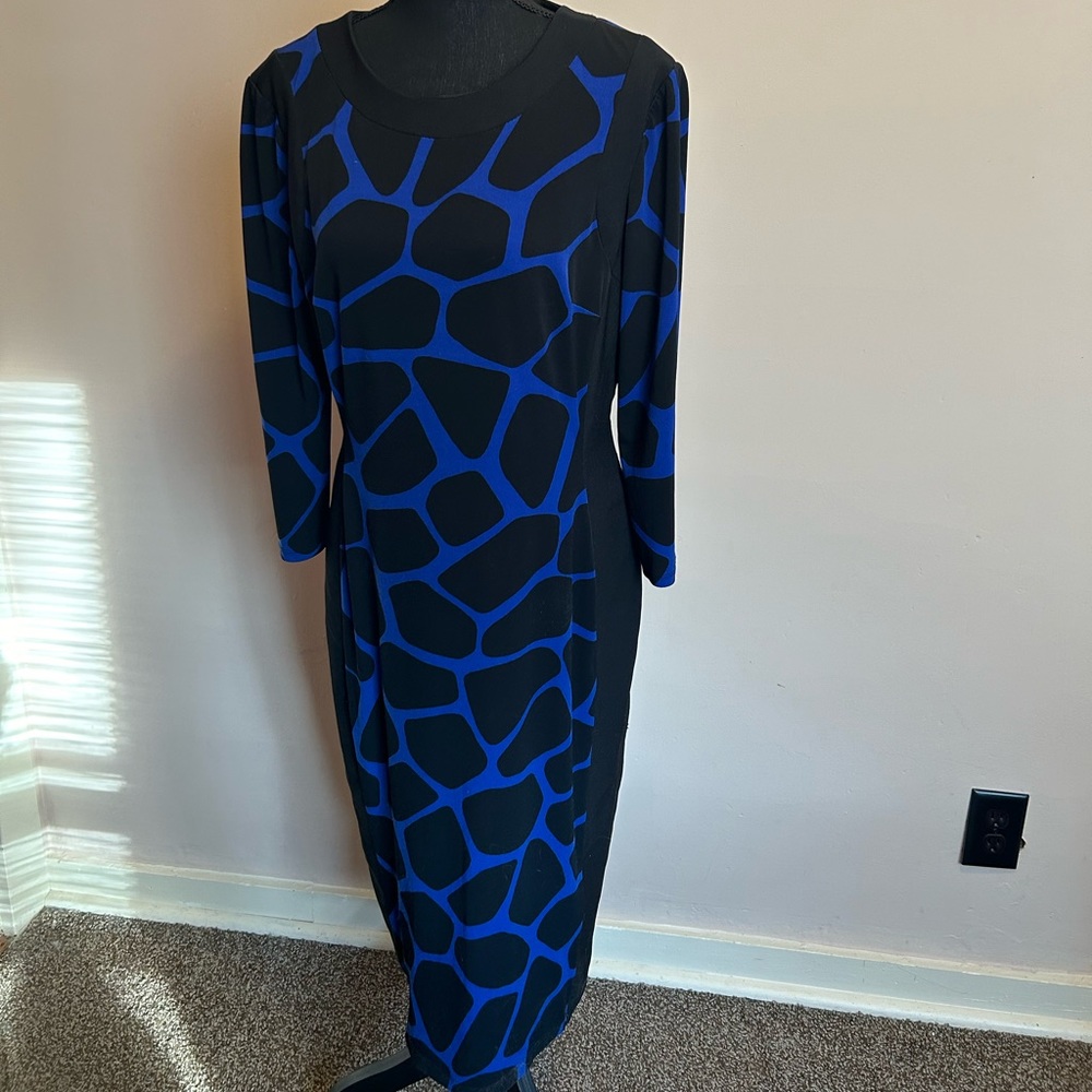 LONG SLEEVE BLACK & BLUE MAGGY LONDON WINTER DRESS, SZ 14